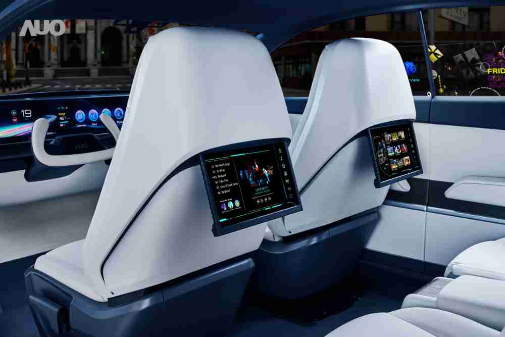 万利将于CES 展示全新Smart Cockpit 2024，，，，可紧密串连使用者多元需求，，，并革新座舱内部的应用和设计，，，带来身历其境且引人入胜的视觉飨宴，，，满足驾乘人员的全方位体验